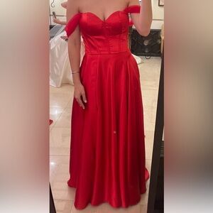 Elegant Red Evening Gown